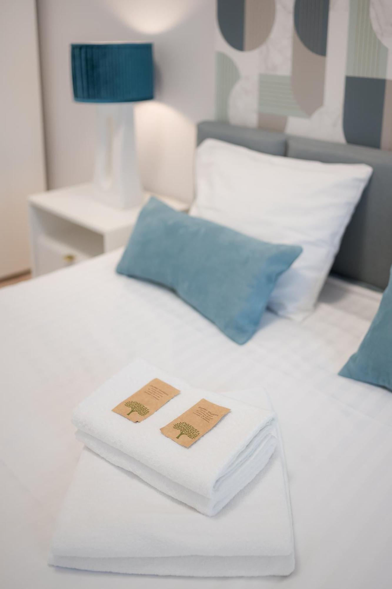 Homestay 3 With Private Parking Торунь Экстерьер фото