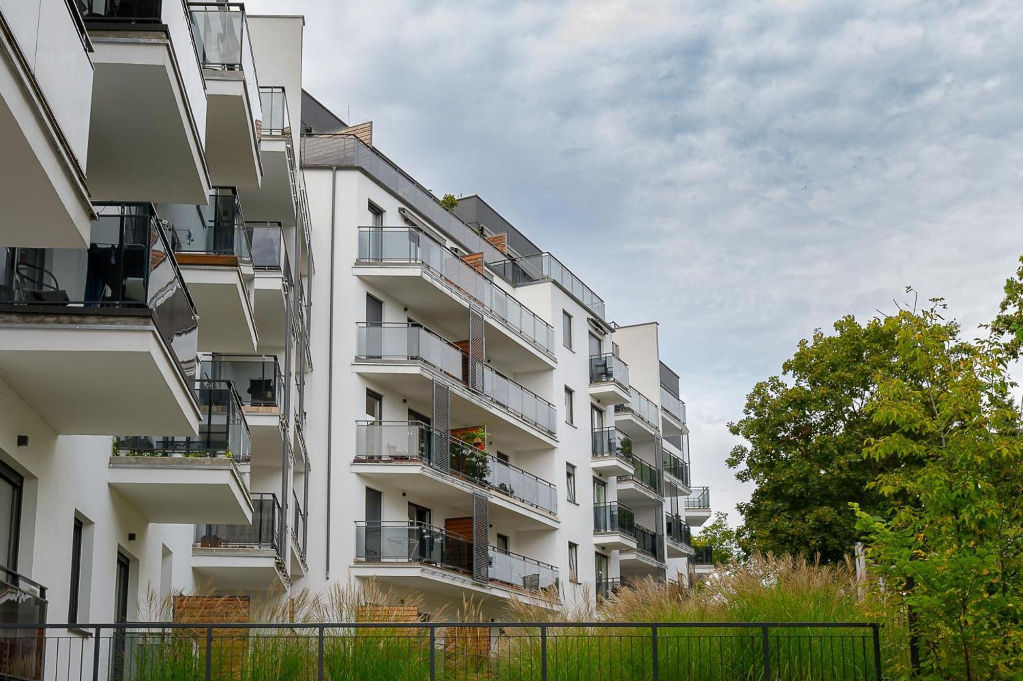 Homestay 3 With Private Parking Торунь Экстерьер фото